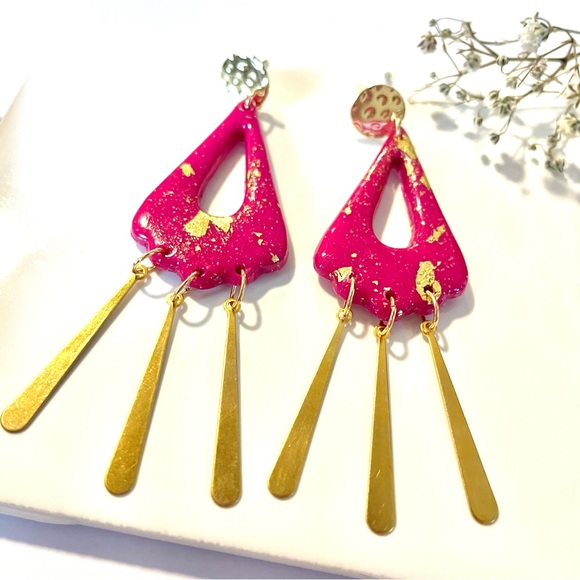 Boho Pink Gold Geometric Clay Earrings - Picture 7 of 7